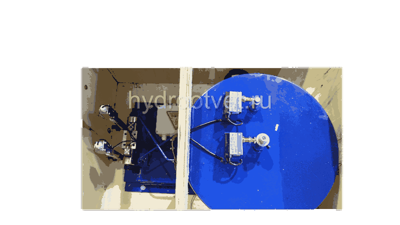 GDK03 with terminal box (based on DRB9-P365Z) - Станция смазки электрическая для двухлинейных систем, рабочее давление до 400 бар, подача 365 мл/мин, мощность двигателя 1,5 кВт, объем бака 60 литров; тип станции - Станция с системой управления с набором к