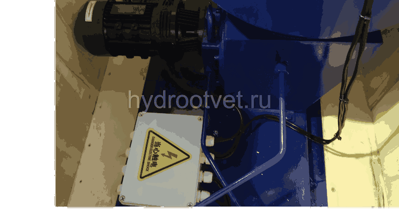 GDK03 with terminal box (based on DRB9-P365Z) - Станция смазки электрическая для двухлинейных систем, рабочее давление до 400 бар, подача 365 мл/мин, мощность двигателя 1,5 кВт, объем бака 60 литров; тип станции - Станция с системой управления с набором к