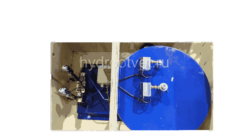 GDK03 with terminal box (based on DRB9-P365Z) - Станция смазки электрическая для двухлинейных систем, рабочее давление до 400 бар, подача 365 мл/мин, мощность двигателя 1,5 кВт, объем бака 60 литров; тип станции - Станция с системой управления с набором к