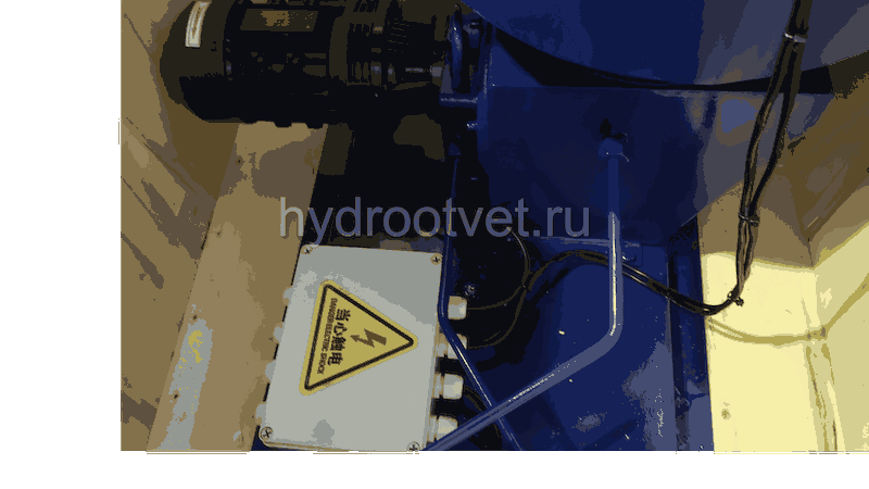 GDK03 with terminal box (based on DRB9-P365Z) - Станция смазки электрическая для двухлинейных систем, рабочее давление до 400 бар, подача 365 мл/мин, мощность двигателя 1,5 кВт, объем бака 60 литров; тип станции - Станция с системой управления с набором к