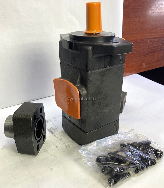 PV2R11-8/17RBAU1 - Пластинчатый нерегулируемый насос сдвоенный с рабочим объемом 8,5+16,9 см3, взаимозаменяем с насосом НПл 8-16/16