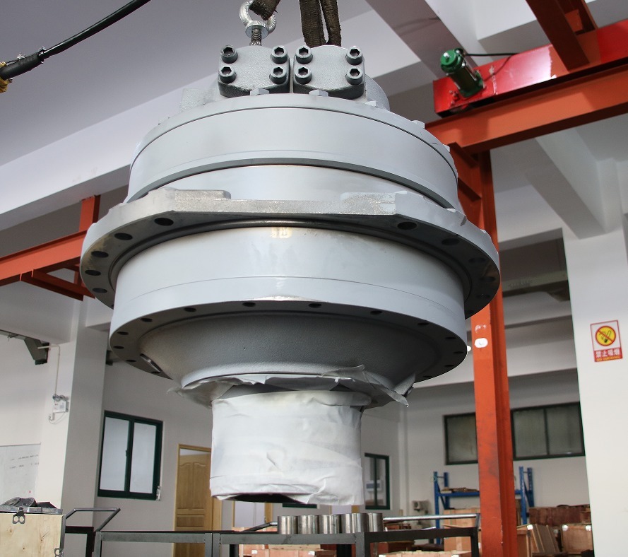 HCB560-560-S-H-N - Гидромотор радиально-поршневой нерегулируемый, высокомоментный, профильное статорное кольцо рабочий объем 35200 см3, номинальное давление 250 бар