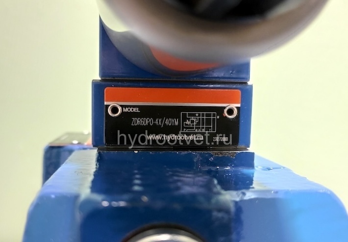 4WRZE25W6-325-7X/6EG24ETK31/A1D3M - Пропорциональный распределитель Ду25 со встроенным усилителем (OBE), номинальный расход 325 л/мин, схема W6-, каналы управления ET - X и Y - внутренние, сигнал управления ± 10 В