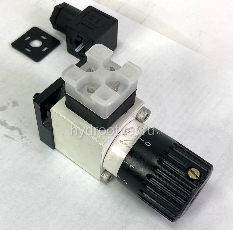 HED8OH-1X/350K14KW - Реле давление поршневое регулировка до 350 бар, монтаж модульный (плита HSZ заказывается отдельно), регулирующий элемент рукоятка со шкалой