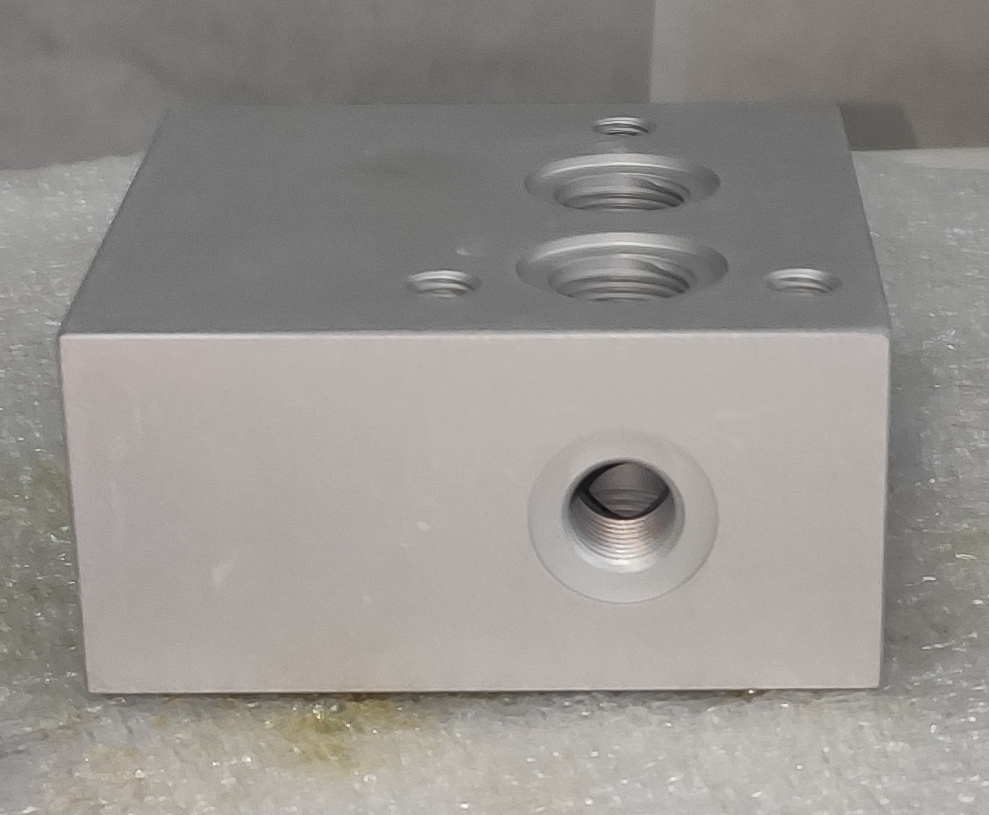 VMP-DBD - Плита под предохранительный клапан DBDS6, с выходами Р, Т и М и под плиту ML31