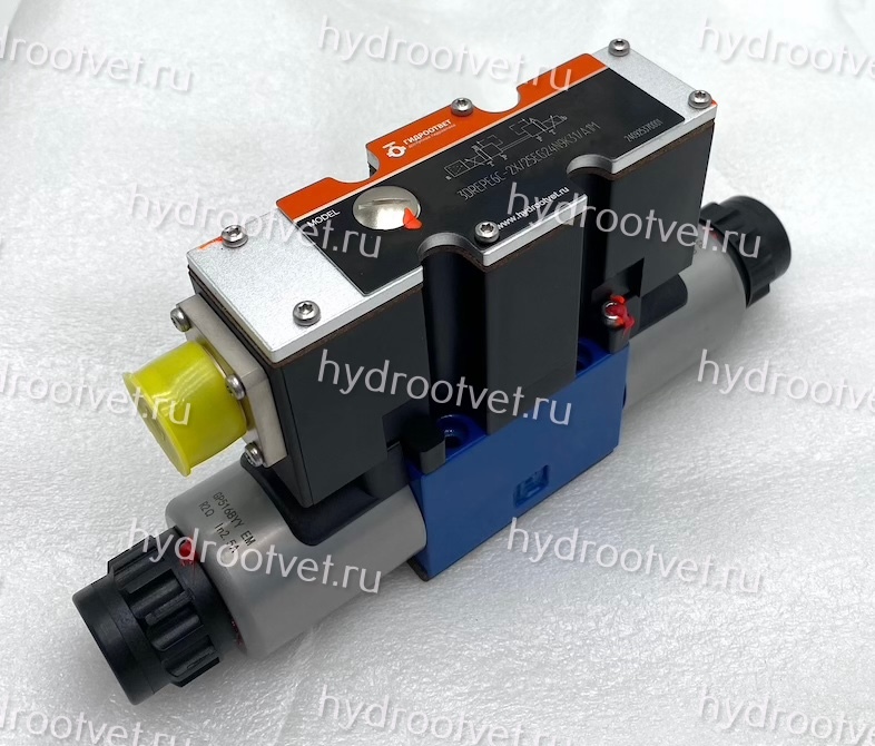 3DREPE6C-2X/25EG24K31/A1M - Пропорциональный редукционный клапан Ду 6 трехлинейный (пилот) со встроенным усилителем (OBE), A1 = ±10 В, давление регулировки до 25 бар, схема C