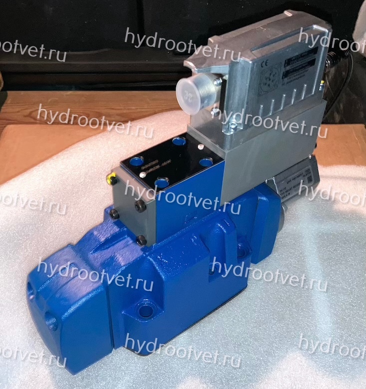 4WRLE16E250LJ-4X/MXY/24A1 - Пропорциональный сервораспределитель с обратной связью по положению золотника и со встроенным усилителем (OBE), Ду16, A1 = ±10 В, номинальный расход 250 л/мин, схема E, каналы управления XY = X и Y внешние