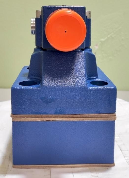 DA20-2-5X/200-17Y - Разгрузочный предохранительный клапан Ду25 с давлением настройки до 200 бар, с разностью срабатывания в 17%, внешний дренаж - Y = есть