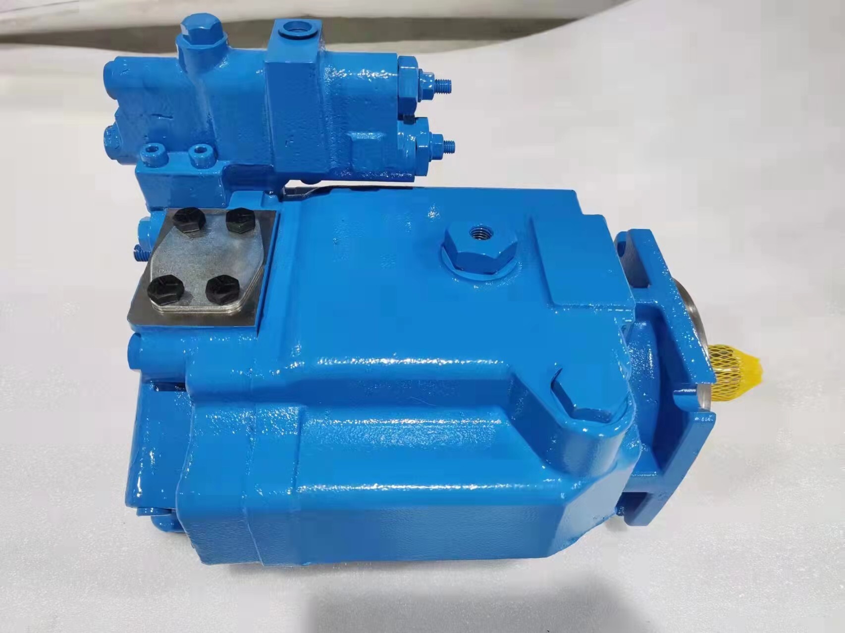 PVH98QICRAF13S11-C25VT431 - Аксиально-поршневой насос регулируемый с наклонным диском, 98 см3, 250 бар