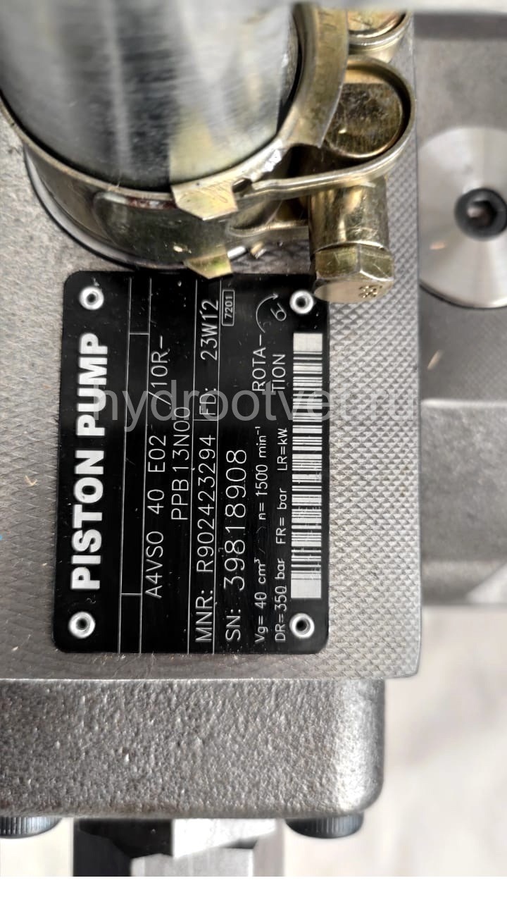 A4VSO40EO2/10R-PPB13N00 - Насос аксиально-поршневой регулируемый с наклонной шайбой, рабочий объем 40 см3, EO2 = электронное регулирование пропорциональным клапаном, номинальное давление 350 бар