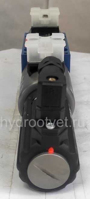 4WRE6W16-2X/G24K4/V - Пропорциональный распределитель с обратной связью по положению золотника без встроенной электроники Ду6, номинальный расход 16 л/мин, схема W