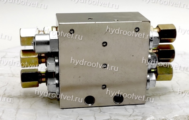 SSV-6-K - Питатель для прогрессивных систем смазки с рабочим давлением 300 бар, количество выходов 6, максимальная доза 0,2 мл/цикл, под электрический индикатор