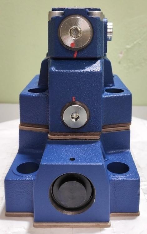 DA20-2-5X/200-17Y - Разгрузочный предохранительный клапан Ду25 с давлением настройки до 200 бар, с разностью срабатывания в 17%, внешний дренаж - Y = есть