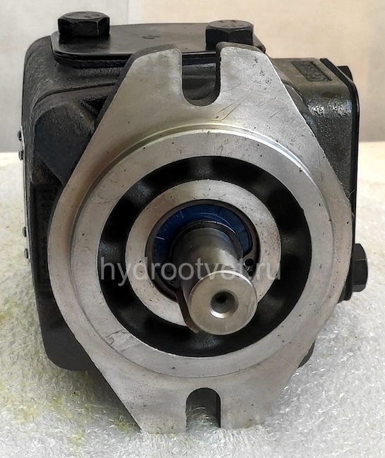 YLH1-25R-PC-10 - Шестеренный насос внутреннего зацепления с рабочим объемом 24 см3, аналог насоса PGF2-2X/022RE07VU2