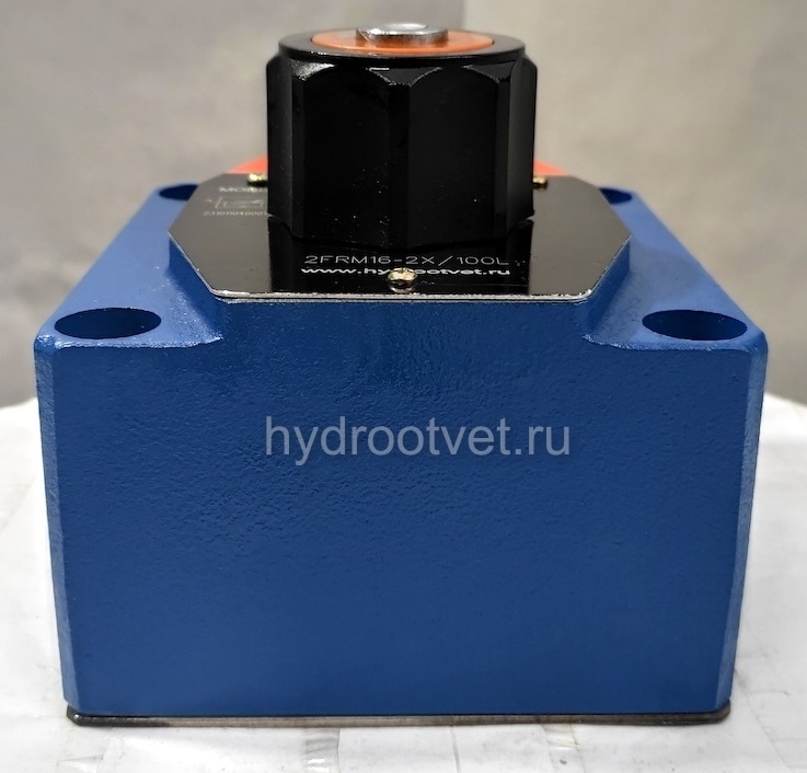 2FRM16-2X/60L - Регулятор расхода Ду16 для монтажа на плиту, номинальный расход 60 л/мин, регулировка компенсатора - нет