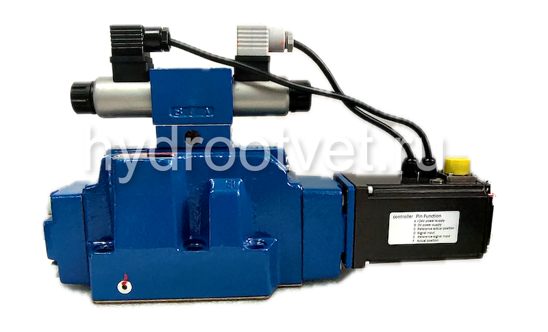 4WRKE25E350L-3X/6EG24ETK31/A1D3M - Пропорциональный распределитель с обратной связью по положению золотника и со встроенным усилителем (OBE), Ду25, A1 = ±10 В, номинальный расход 350 л/мин, схема E, каналы управления ET = X и Y - внутренние