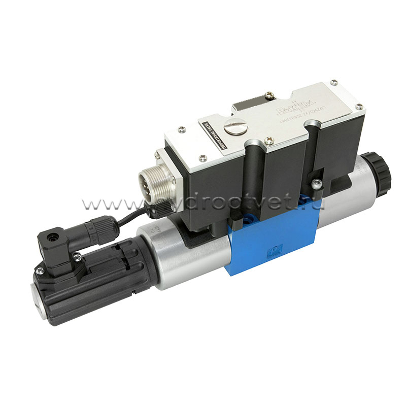 4WREE6W32-2X/G24K31/A1V - Пропорциональный распределитель с обратной связью по положению золотника со встроенным усилителем Ду6, A1 = ±10 В, номинальный расход 32 л/мин, схема W