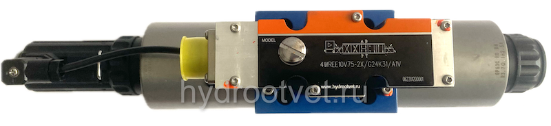 4WREE10W1-50-2X/G24K31/A1V - Пропорциональный распределитель с обратной связью по положению золотника со встроенным усилителем Ду10, A1 = ±10 В, номинальный расход 50 л/мин, схема W1-