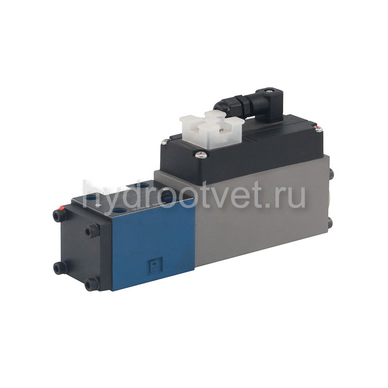 4WRPH6C4B15P–2X/G24Z4/M - Сервораспределитель Ду6 с обратной связью по положению золотника без усилителя, номинальный расход 15 л/мин, характеристика P - прогрессивная, схема C4