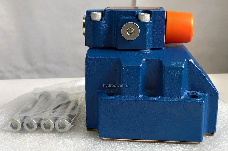 DR30-5-5X/200YM - Редукционный клапан непрямого действия Ду32 с давлением регулировки до 200 бар