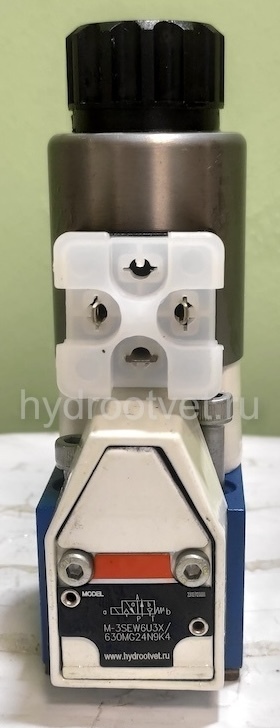 M-3SEW6U3X/420MG24N9K4/P - Гидрораспределитель седельного типа Ду 6 с электроуправлением на 420 бар, схема U, обратный клапан - P = встроенный