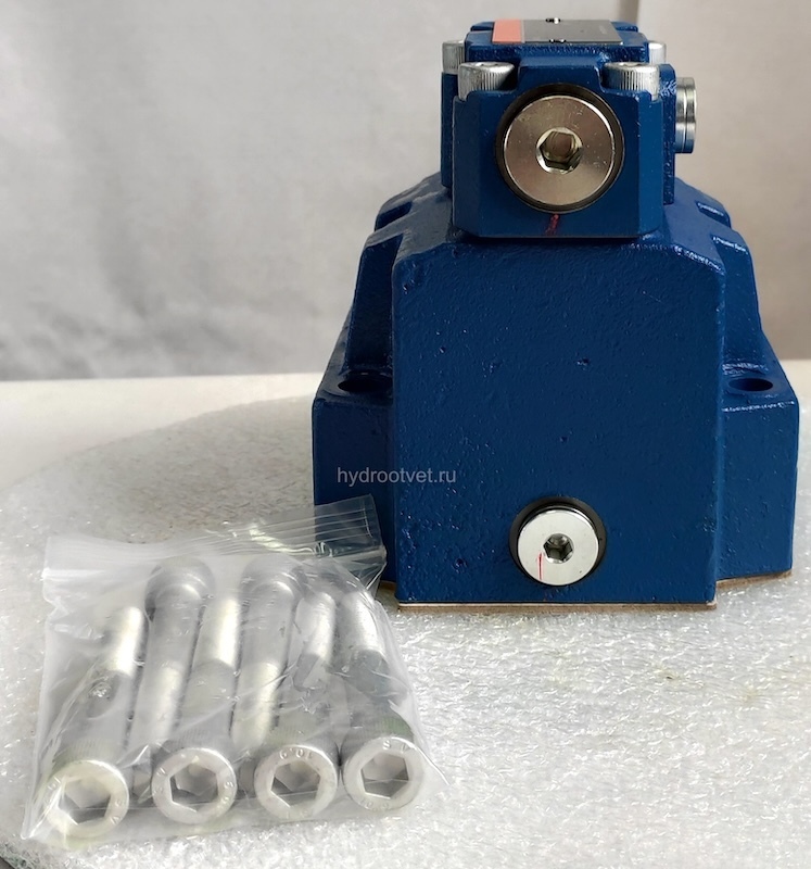 DR30-5-5X/200Y - Редукционный клапан непрямого действия Ду32 с обратным клапаном с давлением регулировки до 200 бар