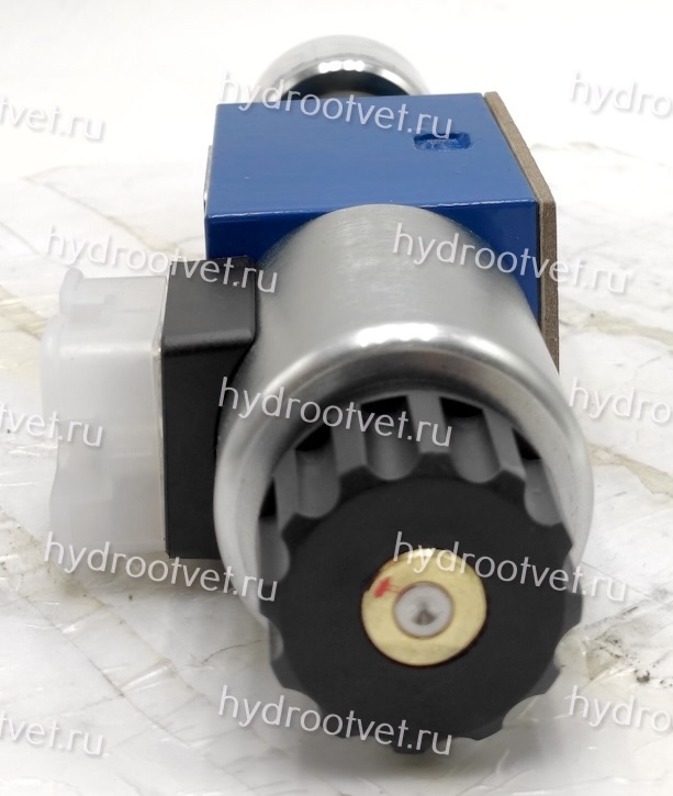 4WE6D6X/СG24N9K4/QMBG24 - Гидрораспределитель с датчиком положения золотника, Ду 6 с электроуправлением, схема D (574А), электроуправление G24, возврат - пружинный