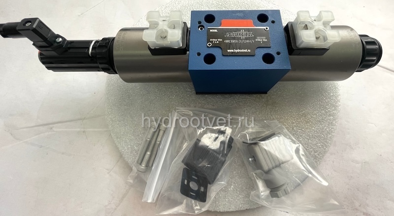 4WRE10W75-2X/G24K4/V - Пропорциональный распределитель с обратной связью по положению золотника без встроенной электроники Ду10, номинальный расход 75 л/мин, схема W