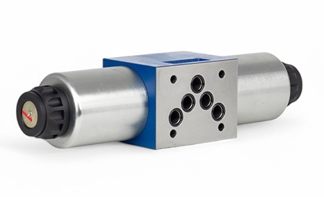 4WE10G31/CG24N9K4 - Гидрораспределитель золотниковый Ду 10 с электроуправлением G24, схема G (64), возврат - пружинный