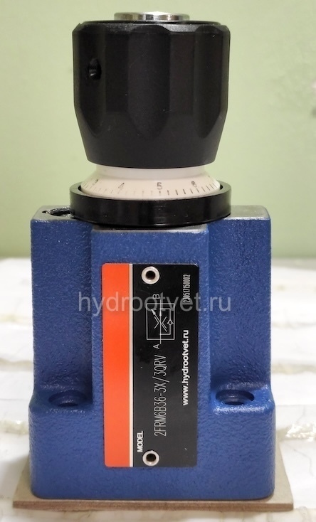 2FRM6A36-3X/1,5QRV - Регулятор расхода Ду 6 для монтажа на плиту, номинальный расход 1,5 л/мин, A = с доп. каналом (для сглаживания), обратный клапан - есть