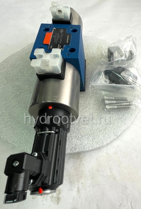 4WRE10V50-2X/G24K4/V - Пропорциональный распределитель с обратной связью по положению золотника без встроенной электроники Ду10, номинальный расход 50 л/мин, схема V